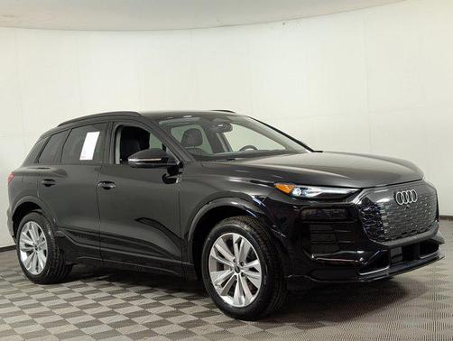 2025 Audi Q6 e-tron Premium