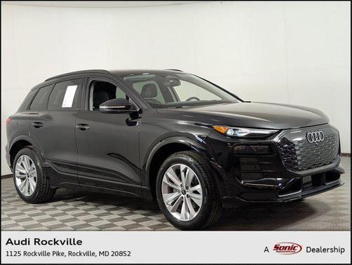 2025 Audi Q6 e-tron Premium