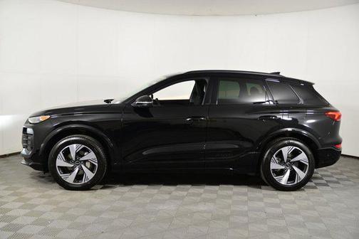 2025 Audi Q6 e-tron Premium Plus quattro