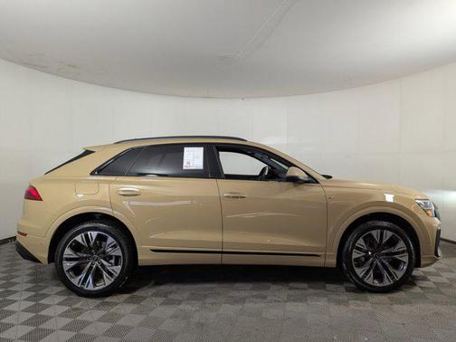 2025 Audi Q8 55 Premium Plus