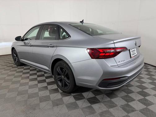 Pyrite Silver Metallic 2024 Volkswagen Jetta 1.5T SE