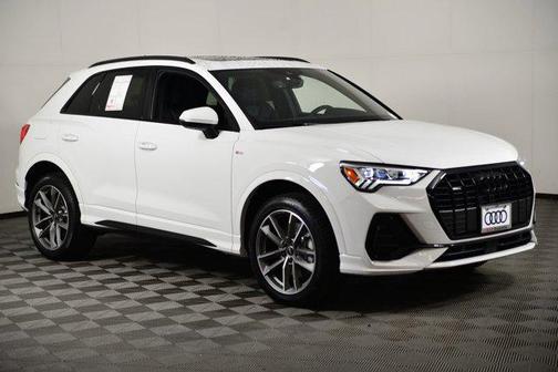 2025 Audi Q3 Premium 45 TFSI S line quattro Tiptronic