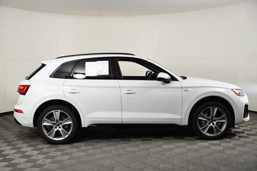 2025 Audi Q5 45 S line Premium