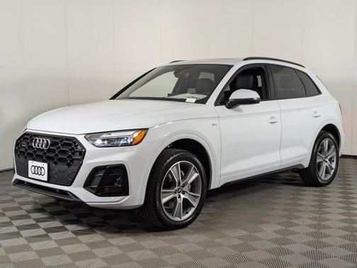 2025 Audi Q5 45 S line Premium
