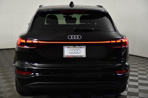 2025 Audi Q6 e-tron Premium Plus quattro