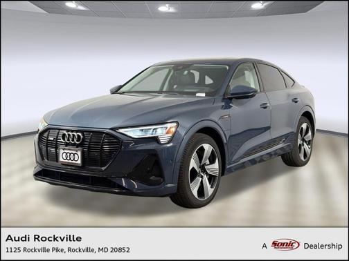 Plasma Blue Metallic 2021 Audi e-tron Prestige