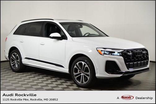2025 Audi Q7 45 Premium Plus
