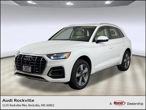 Ibis White 2023 Audi Q5 40 Premium