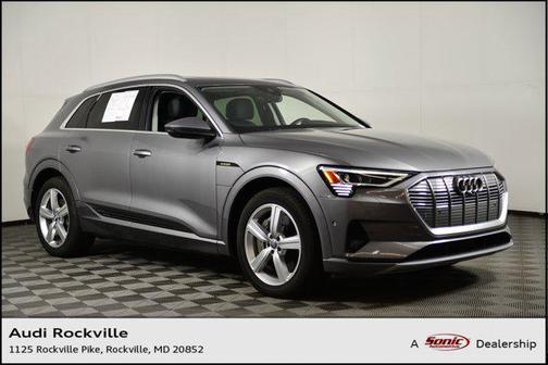2019 Audi e-tron Premium Plus