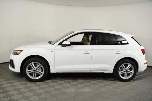 2025 Audi Q5 Premium Plus 55 TFSI e S line quattro S tronic