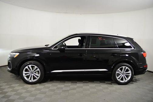 2025 Audi Q7 45 Premium