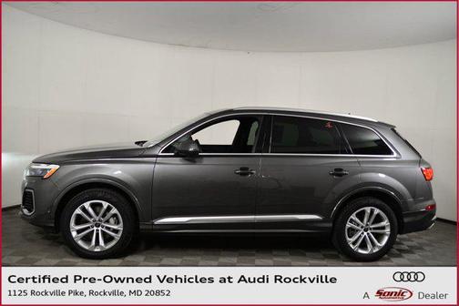 2025 Audi Q7 45 Premium