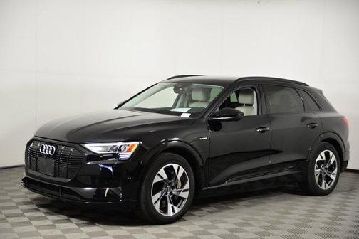 2021 Audi e-tron Premium
