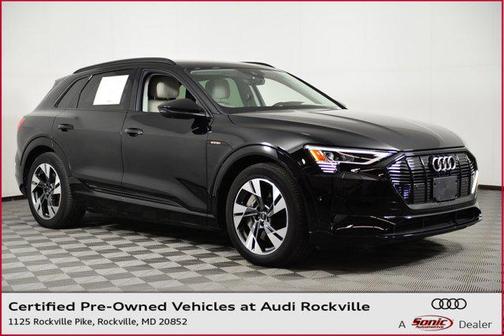 2021 Audi e-tron Premium
