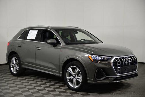 2022 Audi Q3 45 S line Premium
