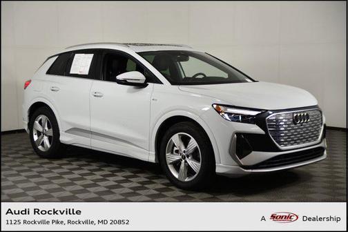 2024 Audi Q4 e-tron Premium 55 quattro