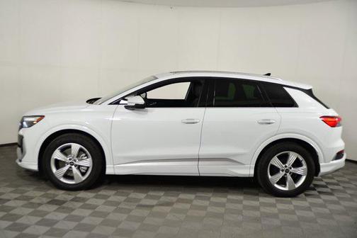 2024 Audi Q4 e-tron Premium 55 quattro
