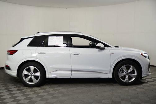 2024 Audi Q4 e-tron Premium 55 quattro