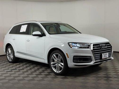 Glacier White Metallic 2018 Audi Q7 3.0T Prestige
