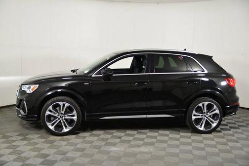 2021 Audi Q3 Premium Plus 45 TFSI S line quattro Tiptronic