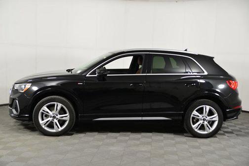 2022 Audi Q3 Premium 45 TFSI S line quattro Tiptronic
