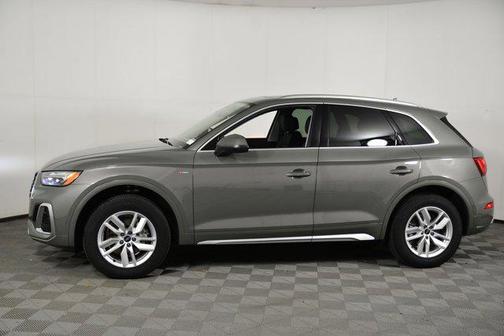 2023 Audi Q5 Premium 45 TFSI S line quattro