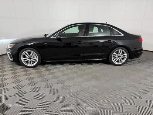 Mythos Black Metallic 2023 Audi A4 45 S line quattro Premium