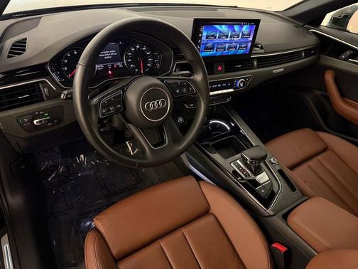 Mythos Black Metallic 2023 Audi A4 45 S line quattro Premium