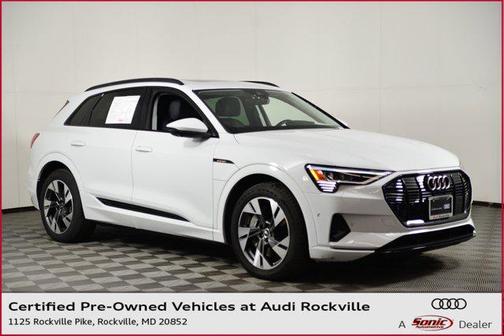 2022 Audi e-tron Premium