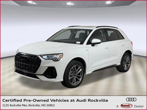 Arkona White 2025 Audi Q3 45 S line Premium