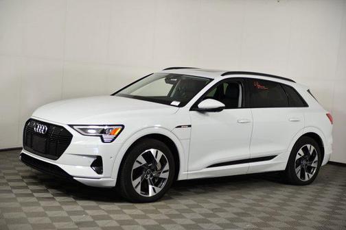 2021 Audi e-tron Premium