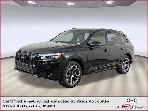 Mythos Black Metallic 2025 Audi Q7 45 Premium