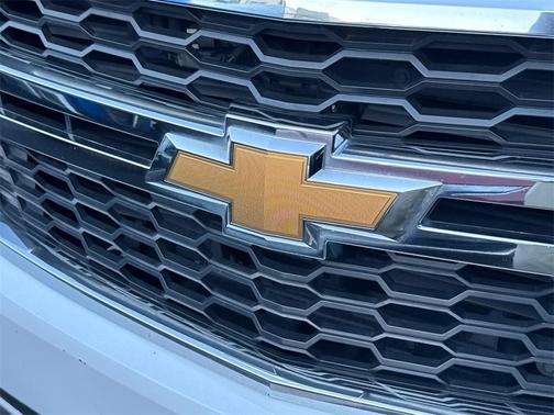 2018 Chevrolet Suburban LS