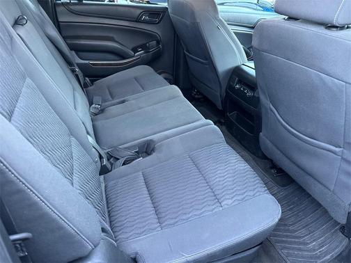 2018 Chevrolet Suburban LS