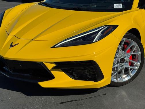 2026 Chevrolet Corvette Stingray w/2LT