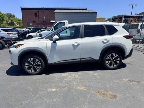 White 2023 Nissan Rogue SV