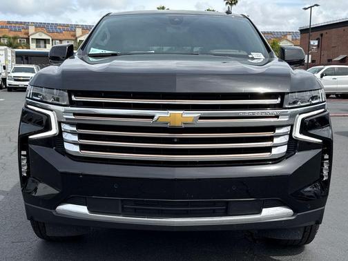 Black 2021 Chevrolet Tahoe High Country