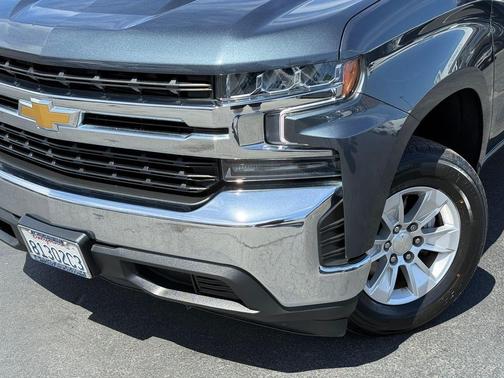 Shadow Gray Metallic 2021 Chevrolet Silverado 1500 LT
