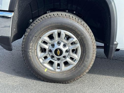 2026 Chevrolet Silverado 2500 WT