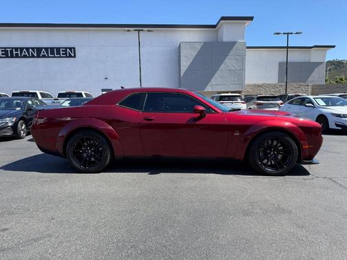 Octane Red Pearlcoat 2021 Dodge Challenger R/T Scat Pack