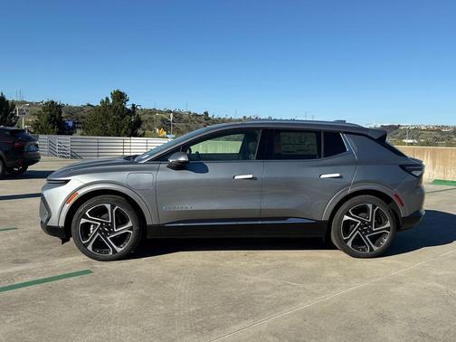 2026 Chevrolet Equinox EV LT 2