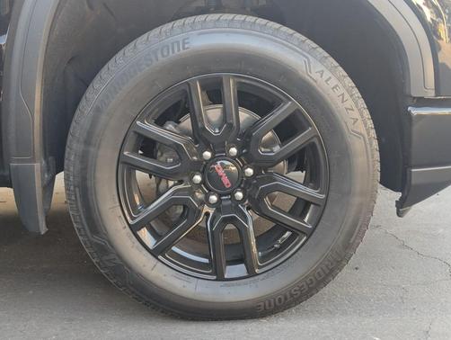 Onyx Black 2023 GMC Sierra 1500 Elevation