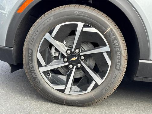 2026 Chevrolet Equinox EV LT 2