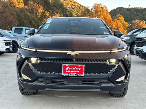 2026 Chevrolet Equinox EV LT 2