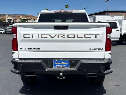 2026 Chevrolet Silverado 1500 Custom Trail Boss