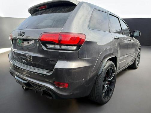 2021 Jeep Grand Cherokee SRT