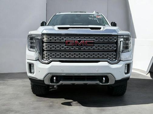 Summit White 2022 GMC Sierra 2500 Denali