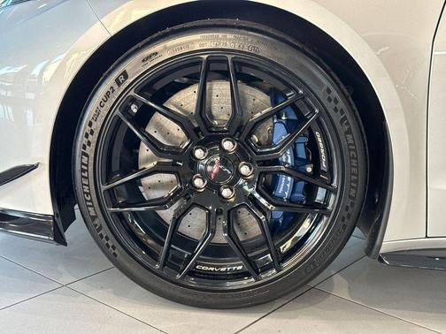 Blade Silver Metallic 2026 Chevrolet Corvette Z06