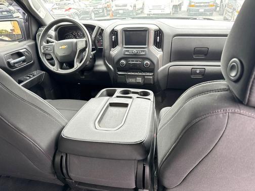 Black 2021 Chevrolet Silverado 1500 Custom