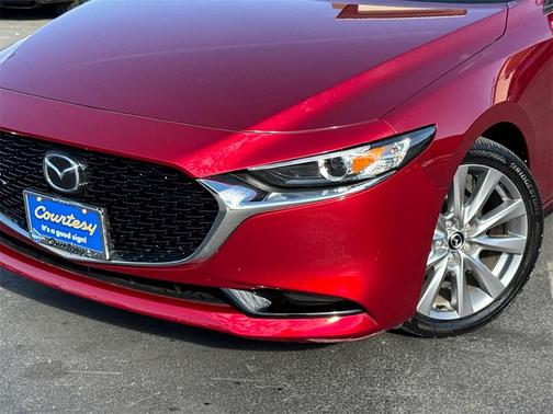 2025 Mazda Mazda3 FWD w/Preferred Package